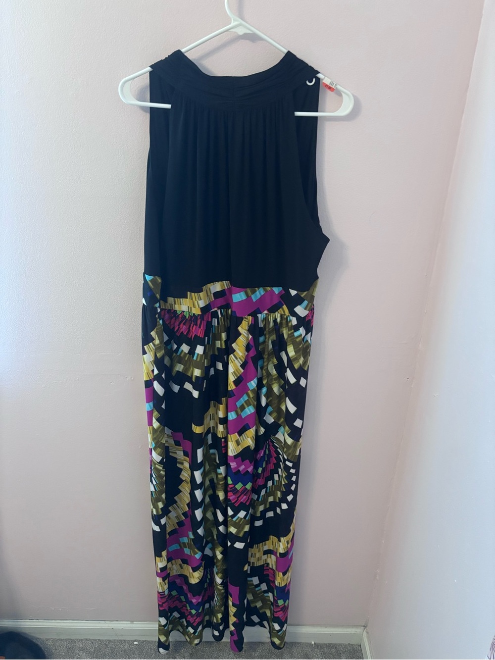 London Times Black Maxi Dress with Olive and Magenta Geometric Print - Picture 3 of 4